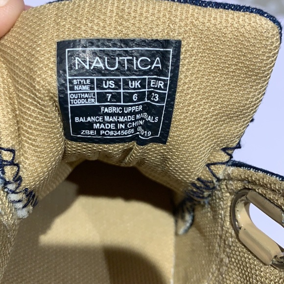 Nautica ⛵️Sneakers 👟Size 7 (EUC) - Picture 4 of 5